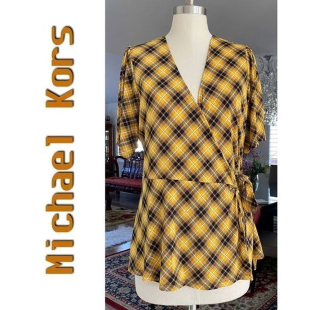 Michael Kors top Large NWT
